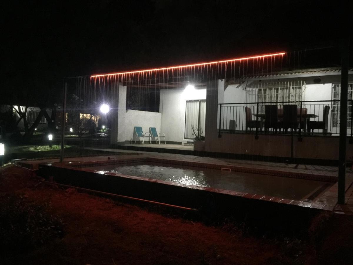 Simbasun Cottages Midrand Dış mekan fotoğraf
