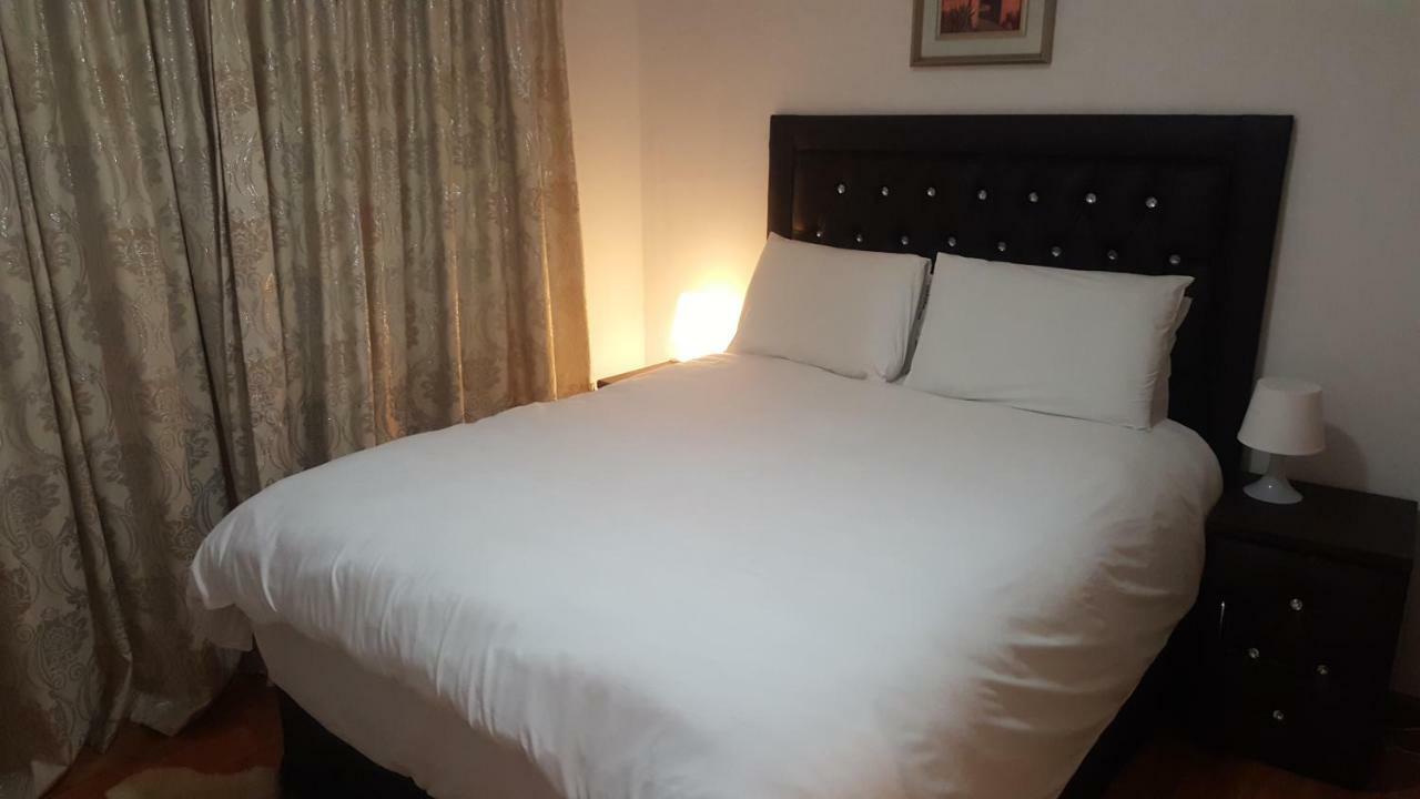 Simbasun Cottages Midrand Dış mekan fotoğraf