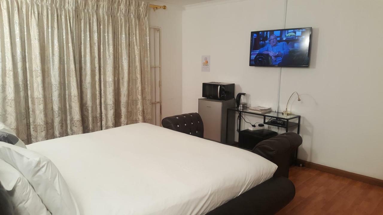Simbasun Cottages Midrand Dış mekan fotoğraf