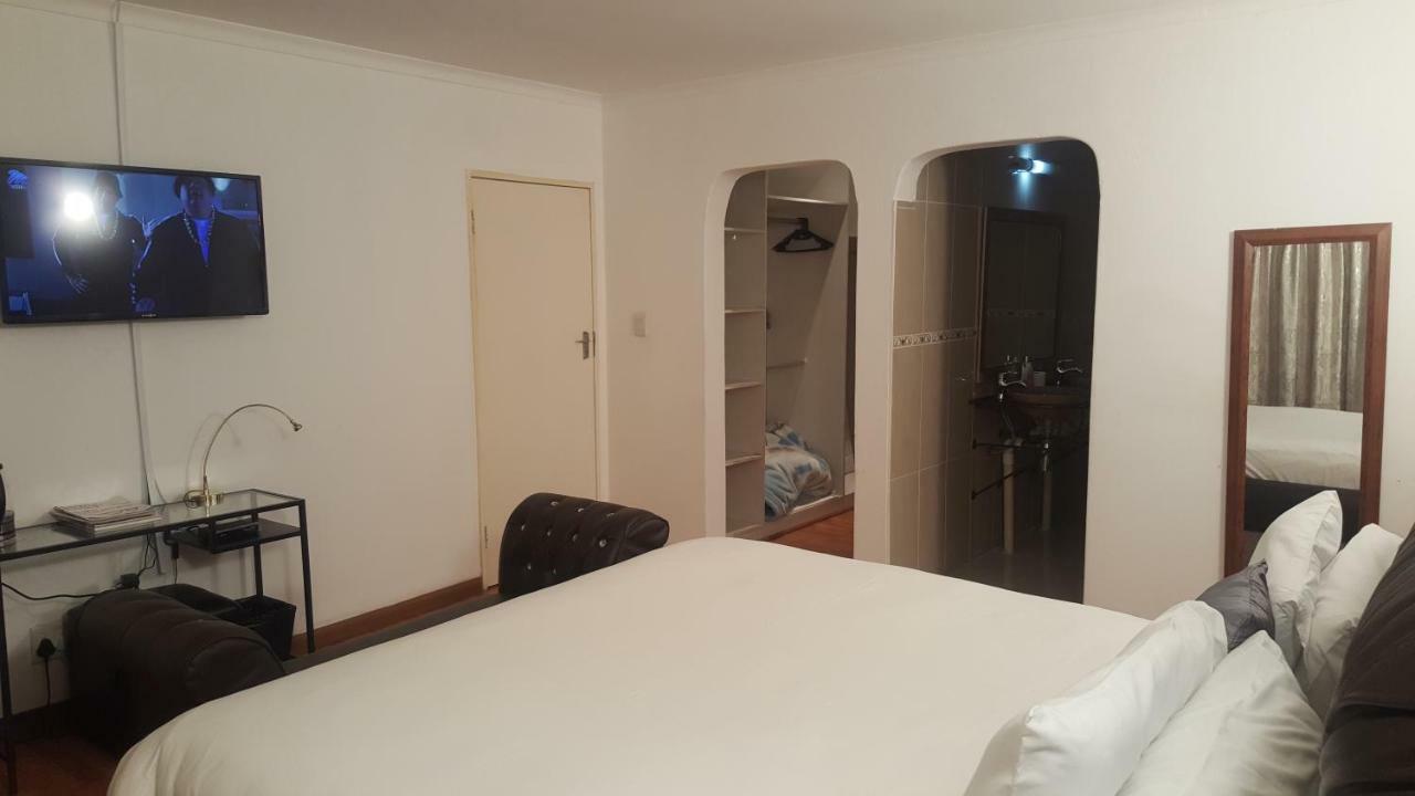 Simbasun Cottages Midrand Dış mekan fotoğraf