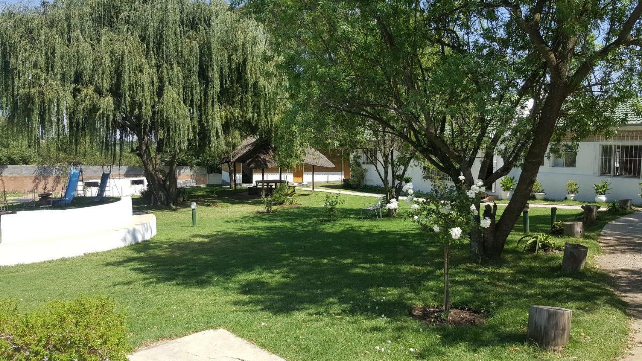Simbasun Cottages Midrand Dış mekan fotoğraf