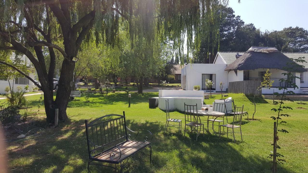 Simbasun Cottages Midrand Dış mekan fotoğraf