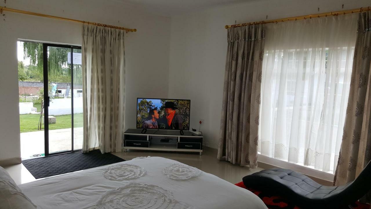 Simbasun Cottages Midrand Dış mekan fotoğraf