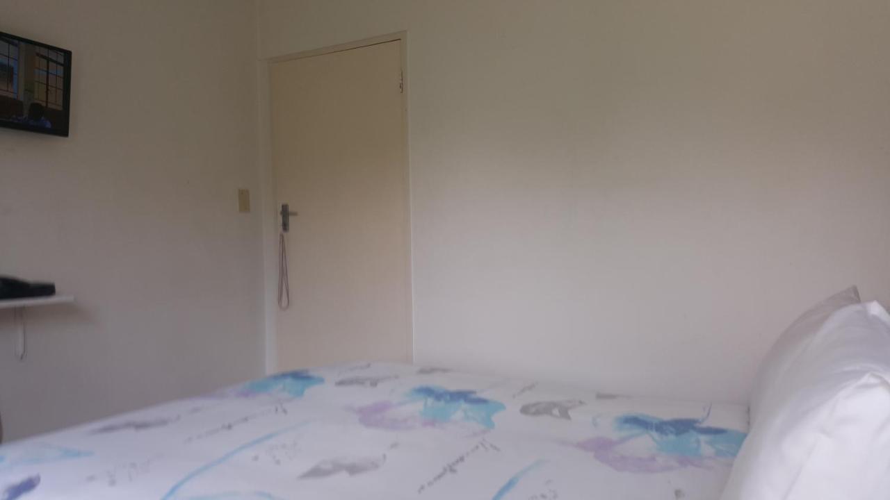 Simbasun Cottages Midrand Dış mekan fotoğraf