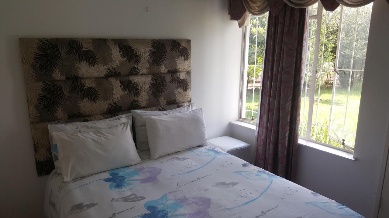Simbasun Cottages Midrand Dış mekan fotoğraf