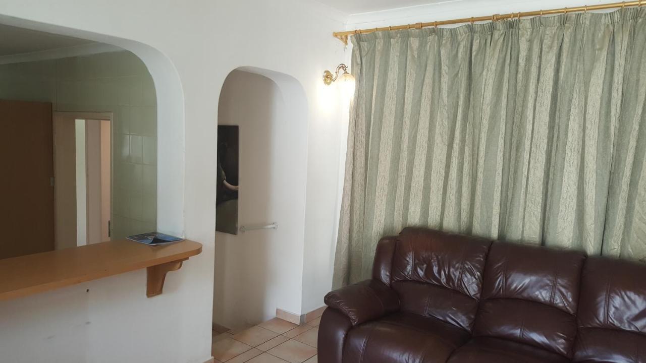 Simbasun Cottages Midrand Dış mekan fotoğraf