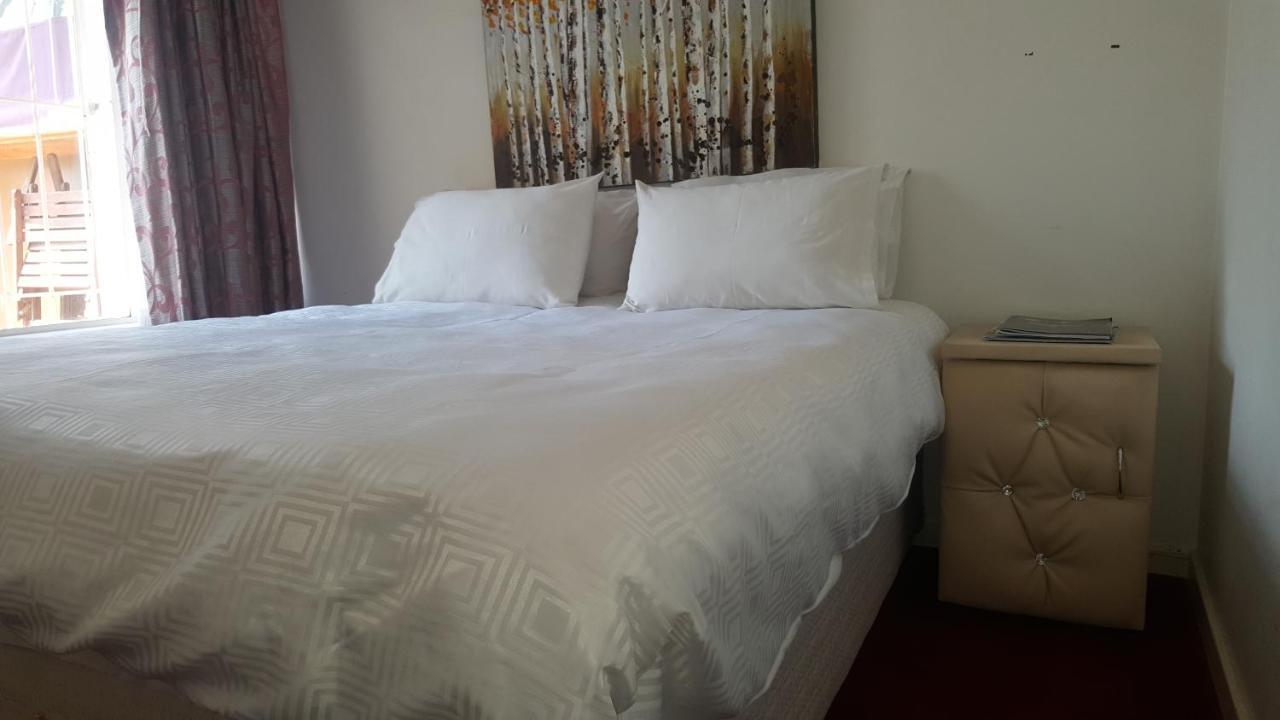 Simbasun Cottages Midrand Dış mekan fotoğraf
